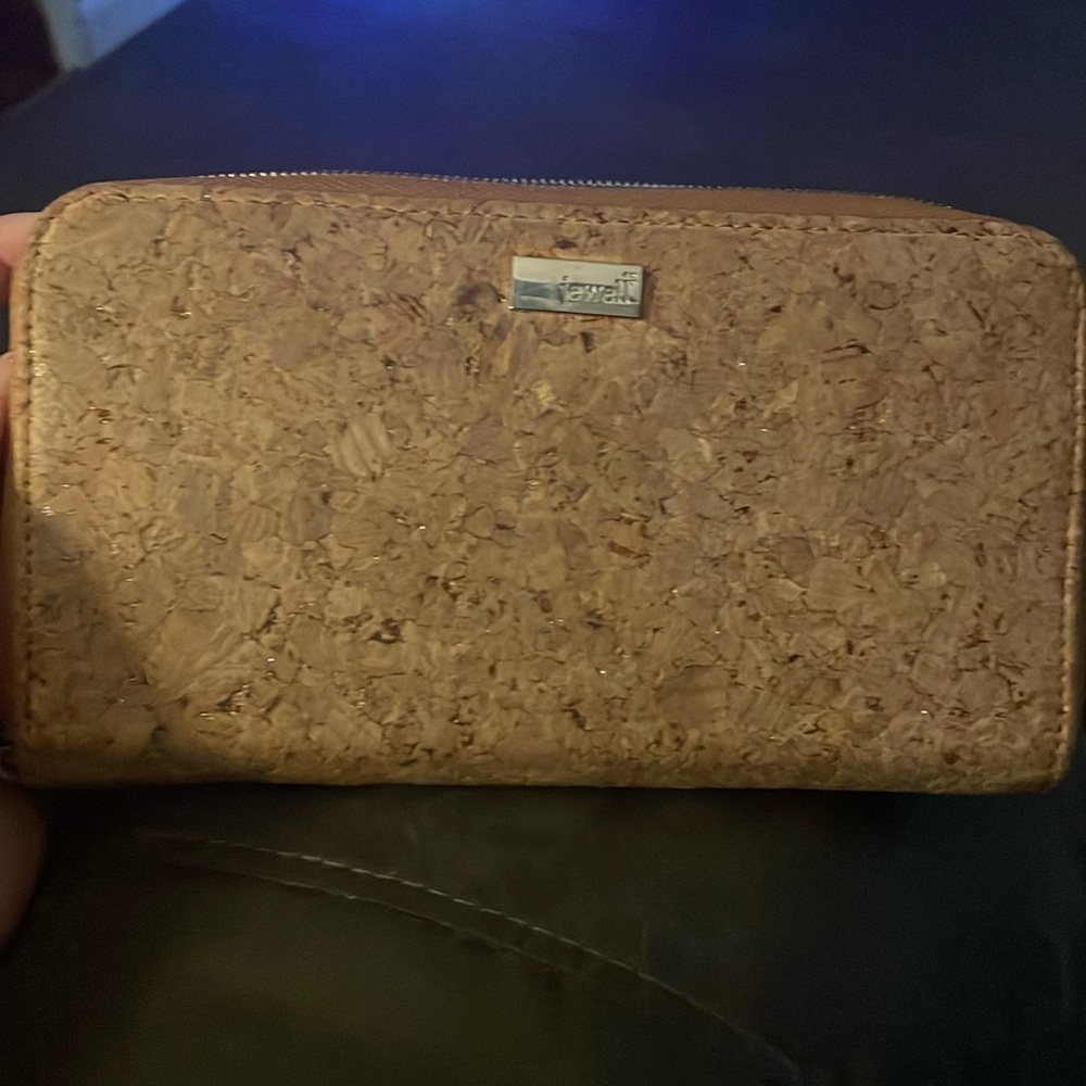Nothing is wrong with it .. In great condition